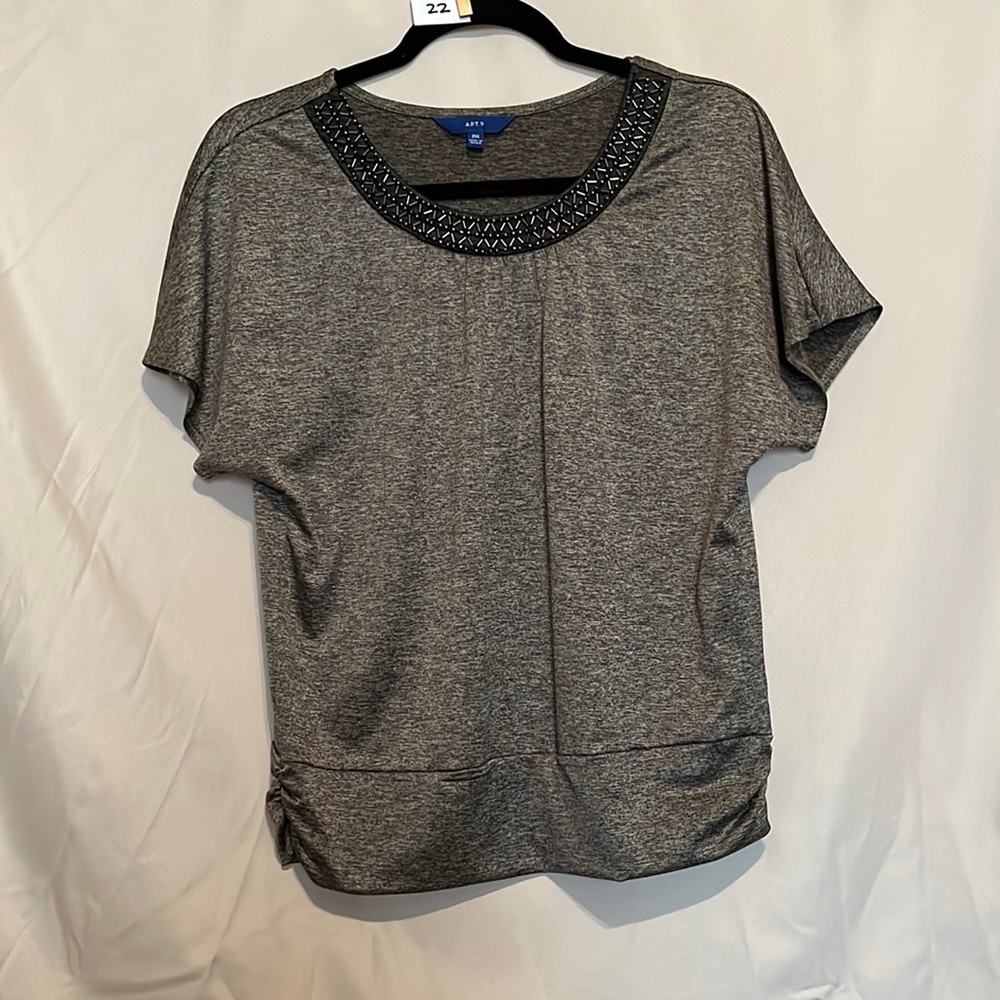 Women’s Blouse